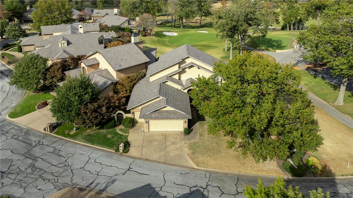 Property Photo:  5 S Clubhouse Drive  AR 72758 