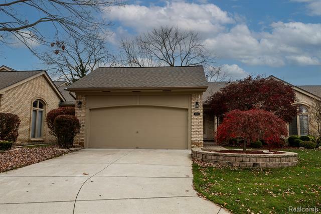 Property Photo: 43105 W Kirkwood Drive MI 48038