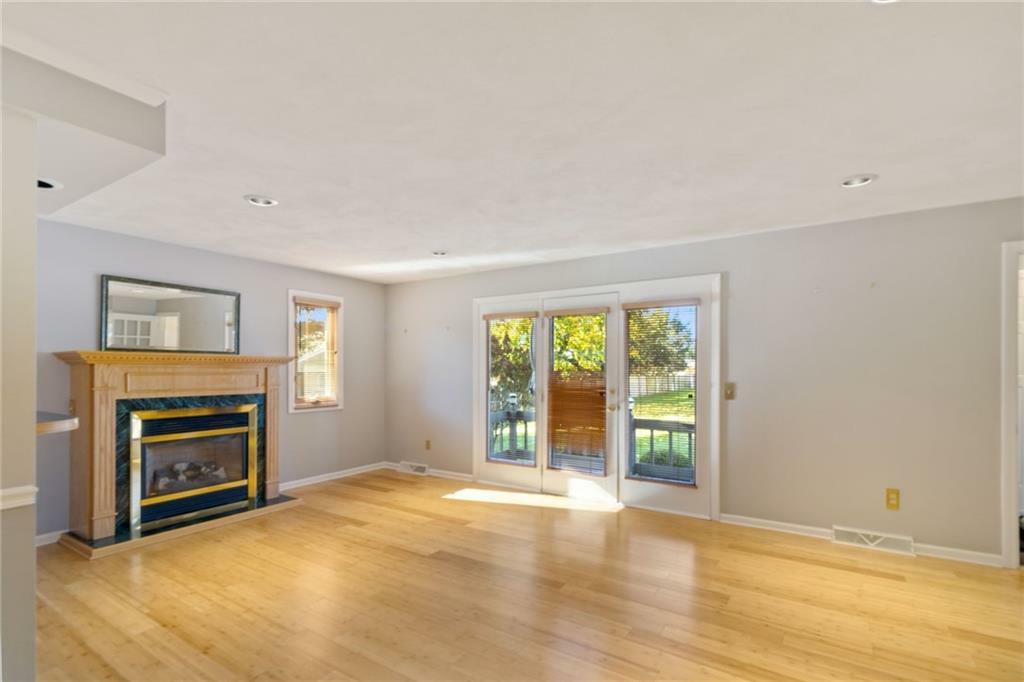 Property Photo:  200 Mayfield Avenue E7  RI 02920 