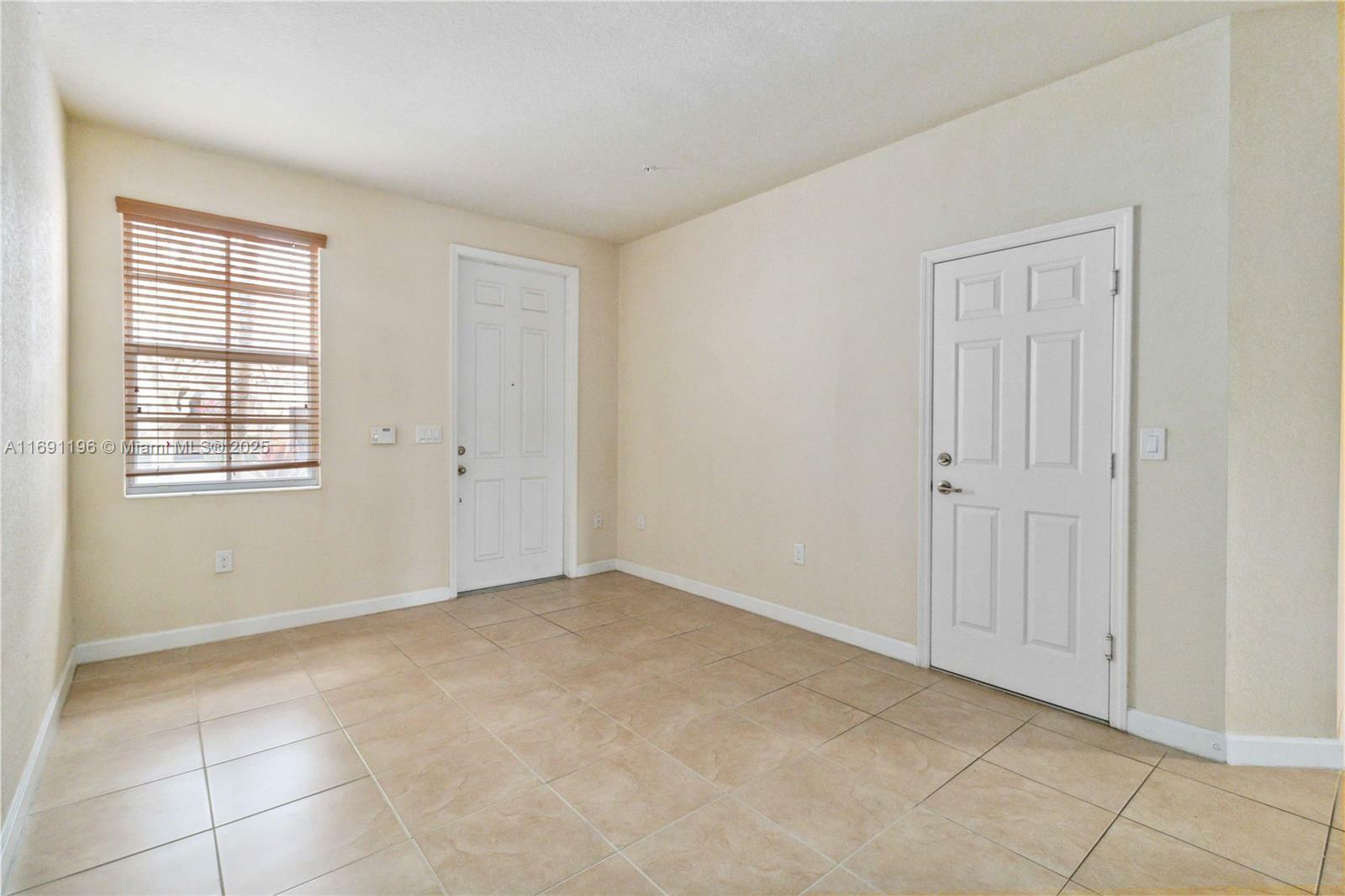 Property Photo:  140 Emerald Creek Way  FL 33325 