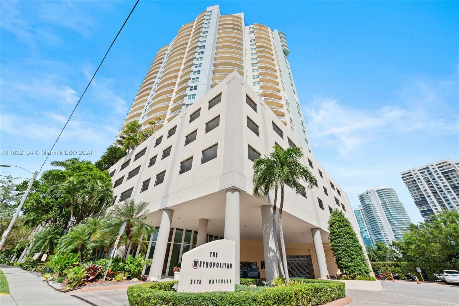 Property Photo:  2475 Brickell Ave 802  FL 33129 