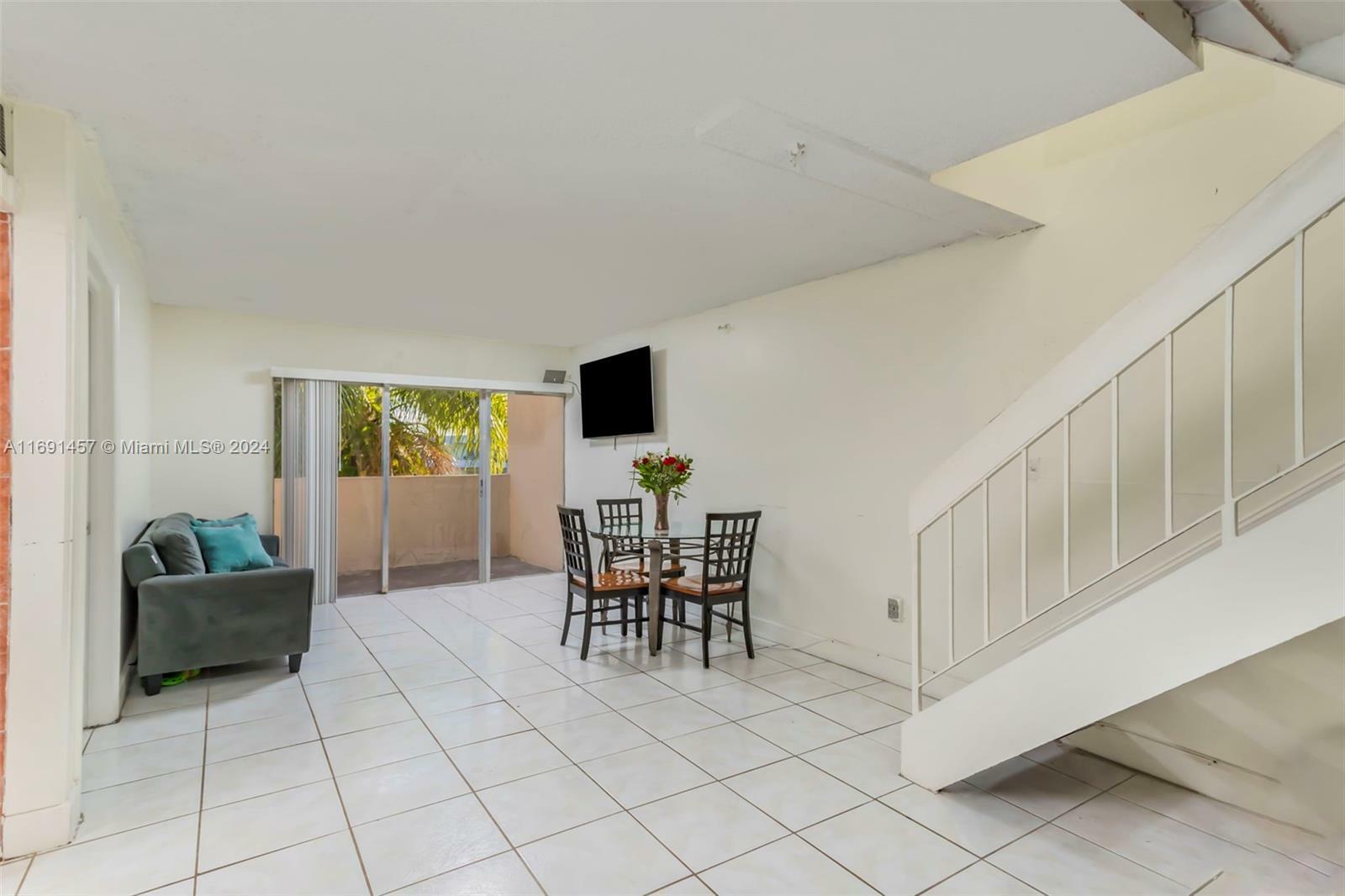 Property Photo:  10661 SW 108th Ave 3B  FL 33176 