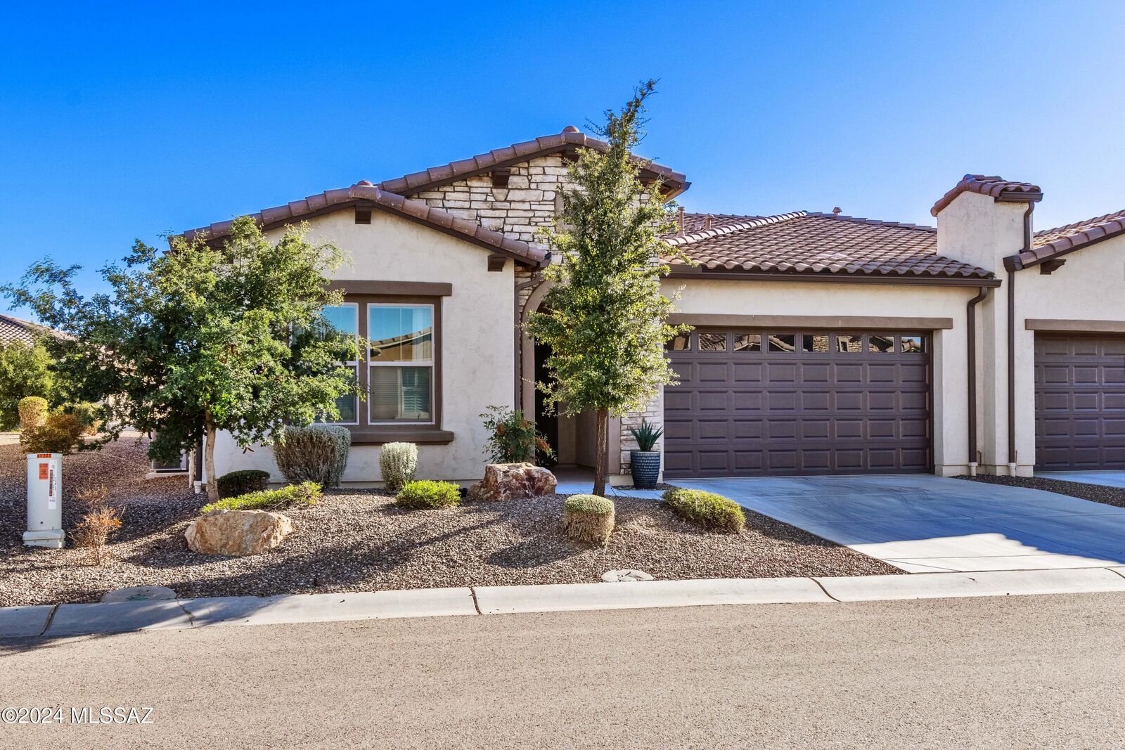 Property Photo: 61221 E Shale Road AZ 85623