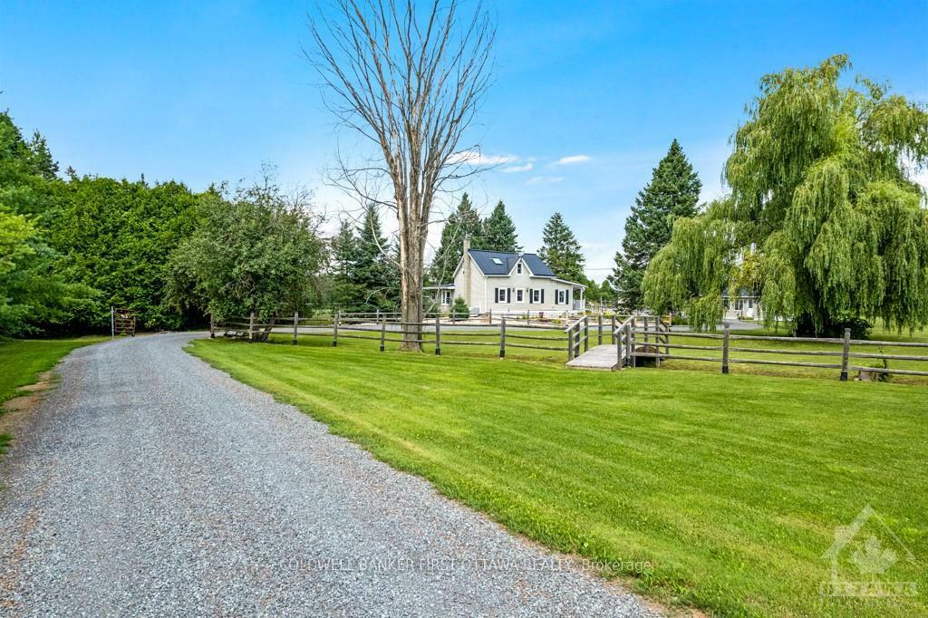 Property Photo: 2344 McLachlin Road ON K7A 4S7