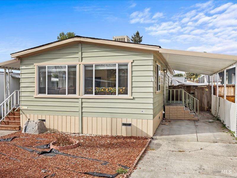 Property Photo:  839 Nonie Street  CA 95403 