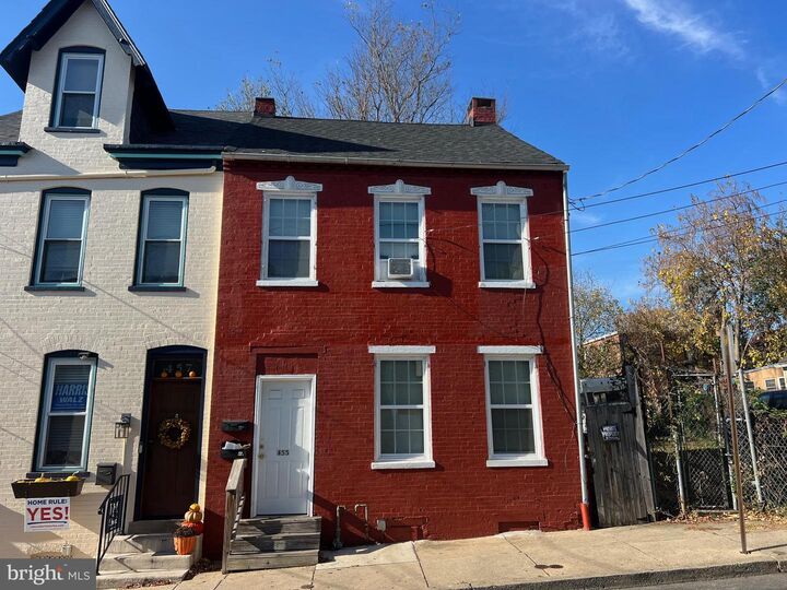 455 High Street  Lancaster PA 17603 photo