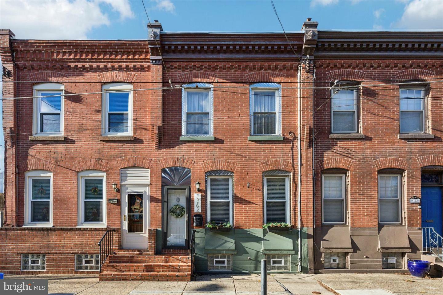 Property Photo:  2362 E Albert Street  PA 19125 