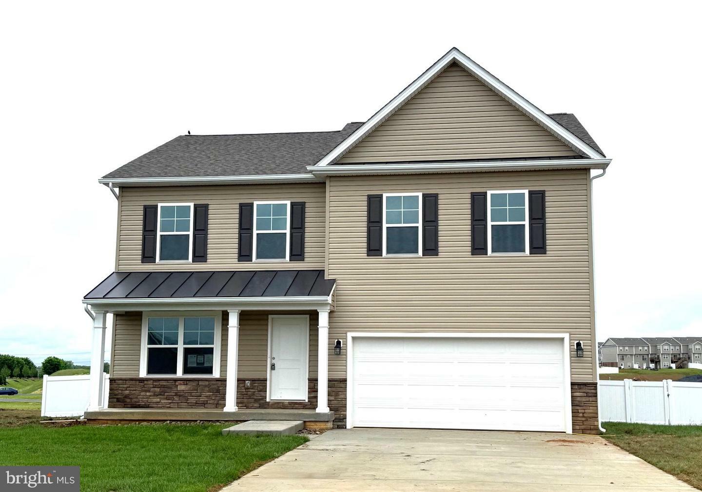 Property Photo: 127 Santiago Circle WV 25403