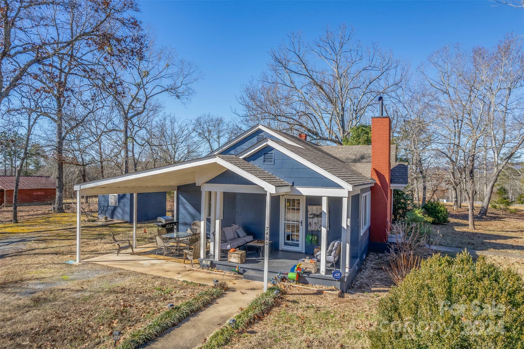 Property Photo:  7400 S 9 Nc Highway  NC 28722 