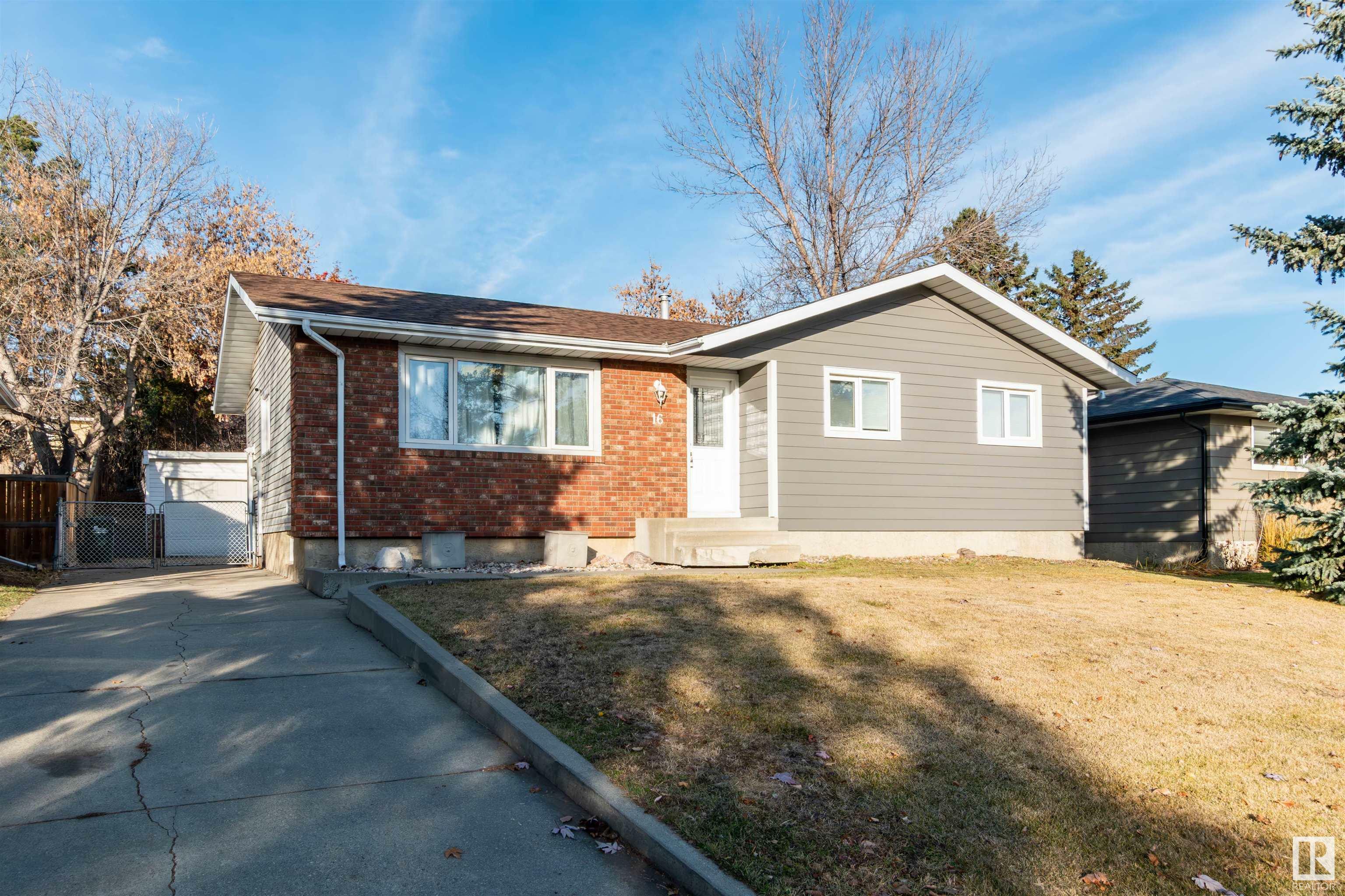 16 Groveland Road  Sherwood Park AB T8A 3G4 photo