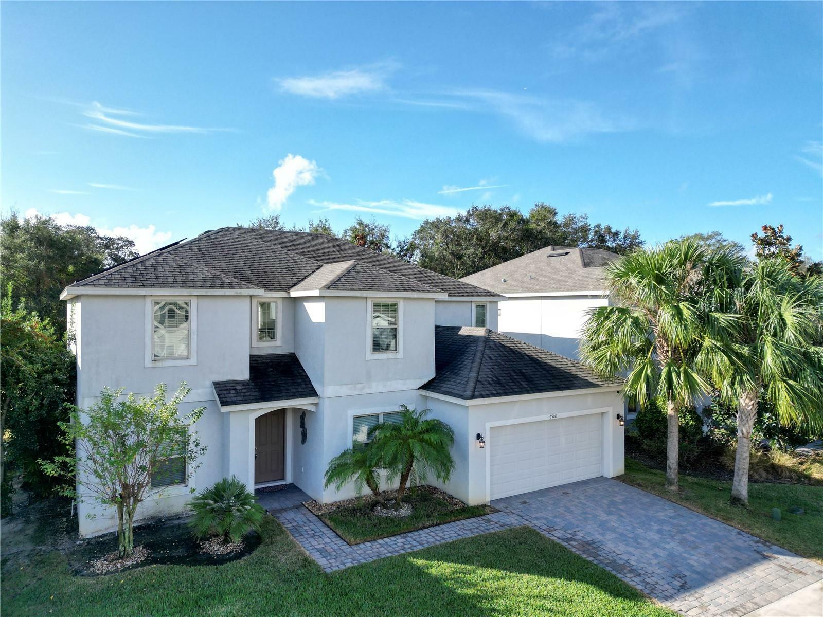 Property Photo:  6908 Phillips Reserve Court  FL 32819 