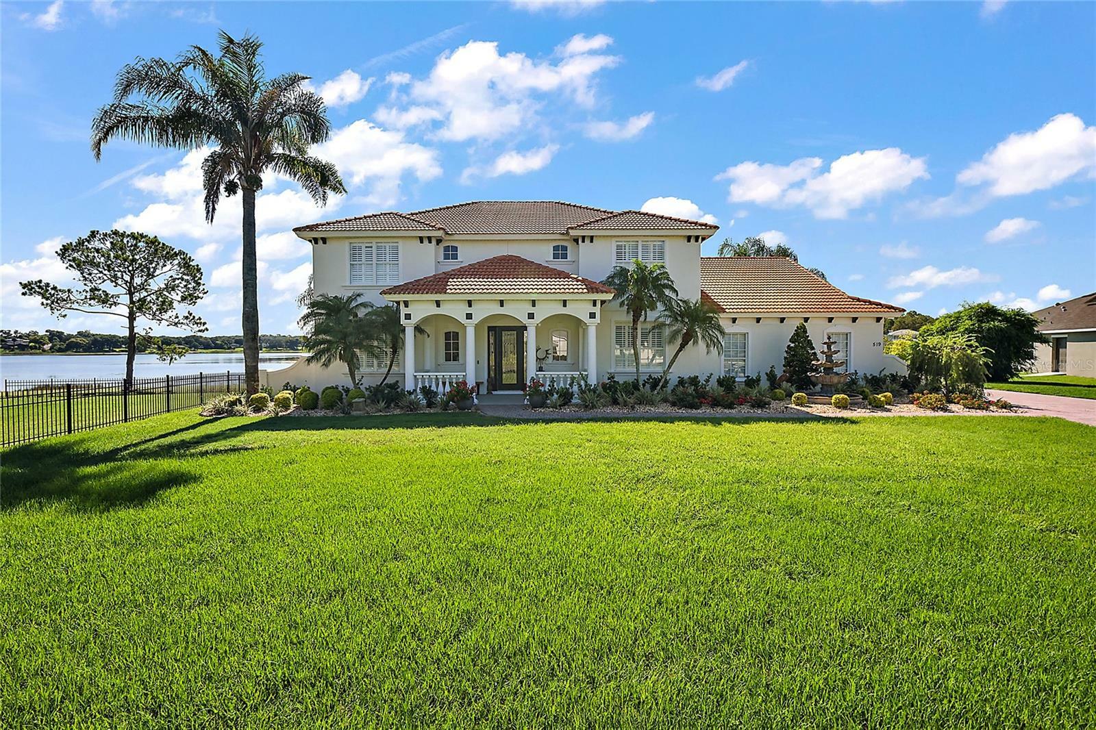 Property Photo:  519 Two Lakes Lane  FL 32726 