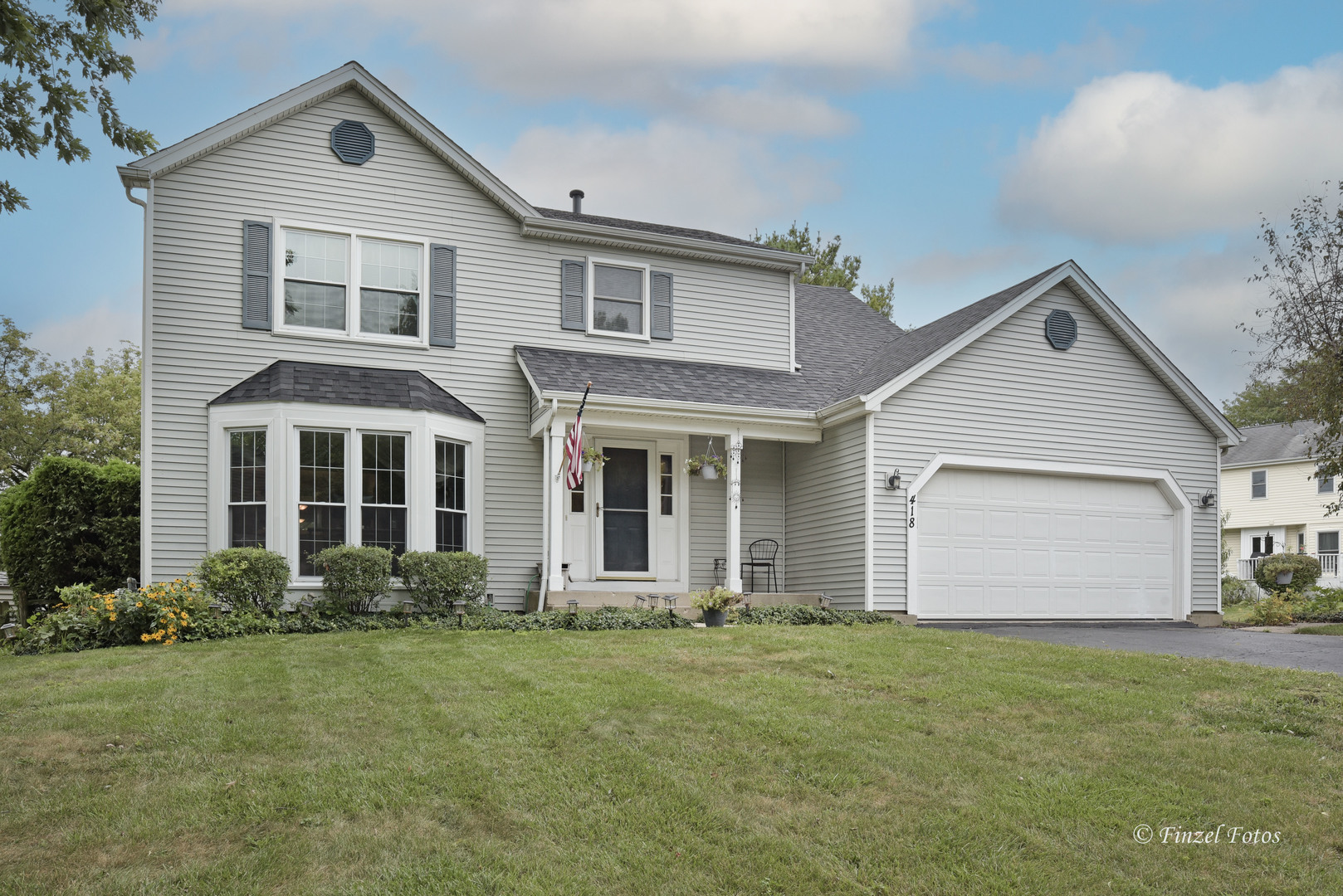 Property Photo:  418 Candlewood Trail  IL 60013 