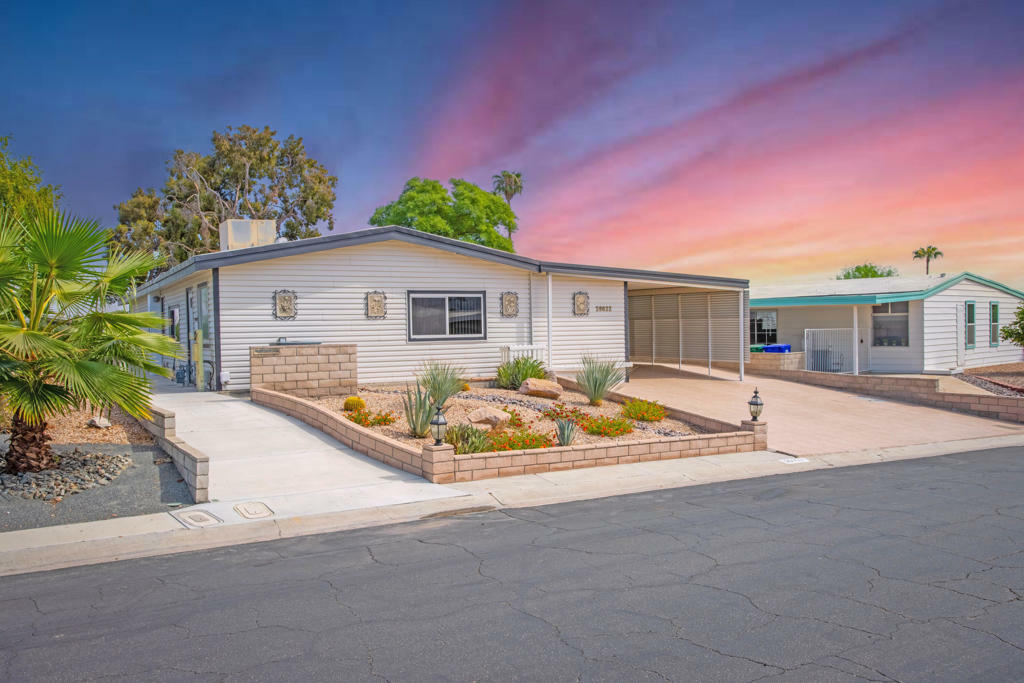 Property Photo:  39822 Chimney Flats Drive  CA 92260 