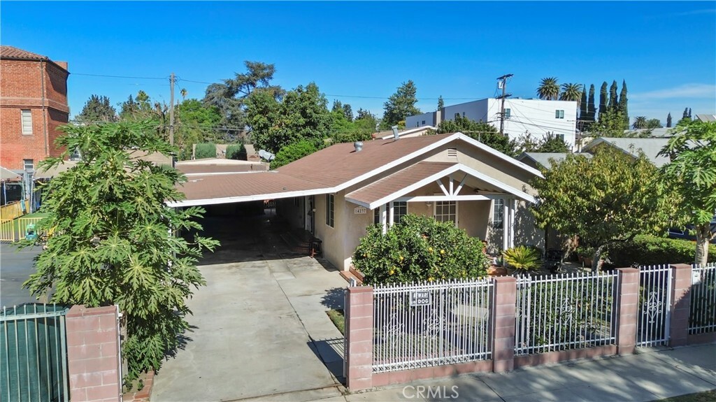 Property Photo:  14237 Erwin Street  CA 91401 