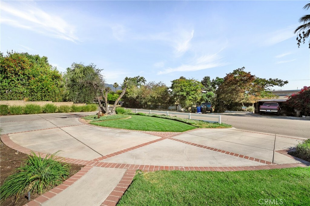 Property Photo:  7574 Alta Cuesta Drive  CA 91730 