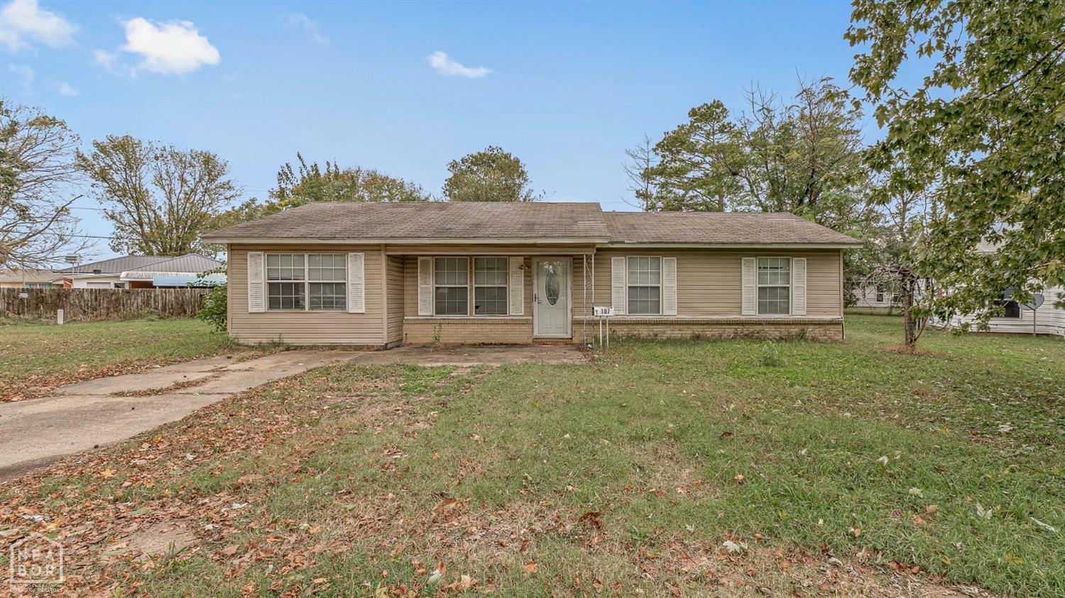 Property Photo:  107 Mimosa Circle  AR 72370 