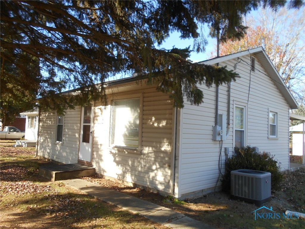 520 Davis Street  Findlay OH 45840 photo