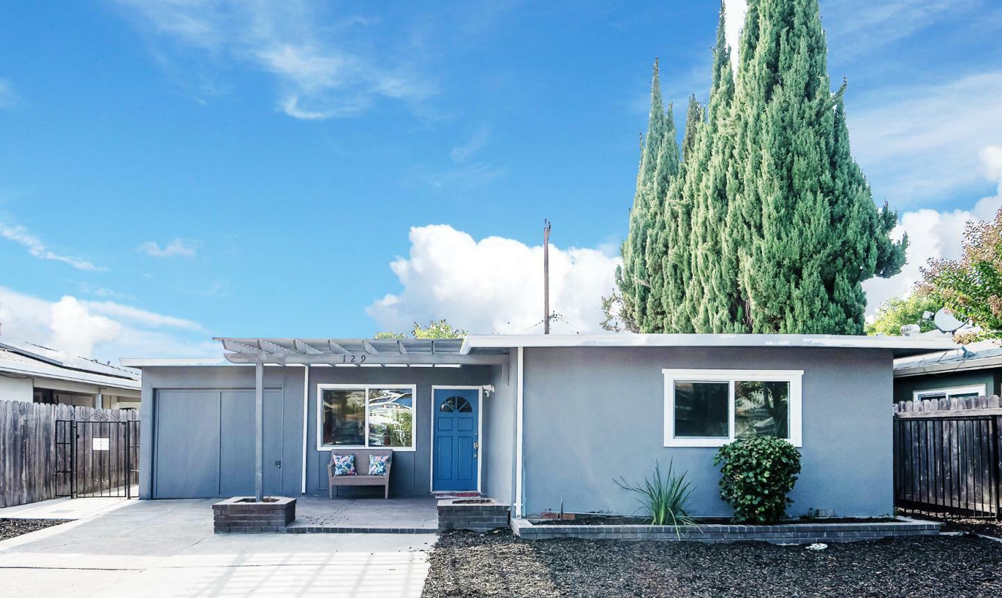 Property Photo:  129 Carnegie Drive  CA 95035 