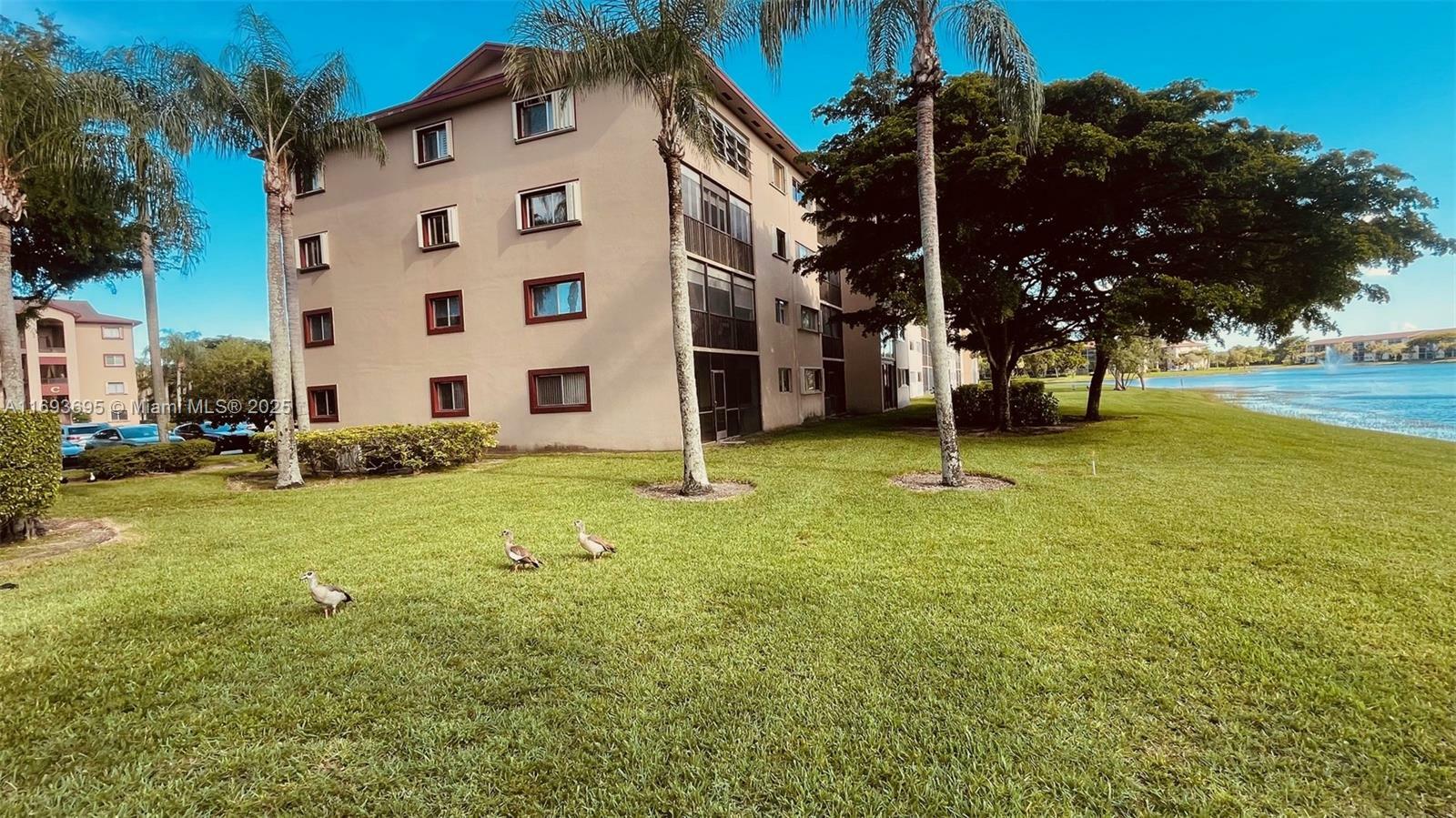 Property Photo: 950 SW 138th Ave 314B FL 33027