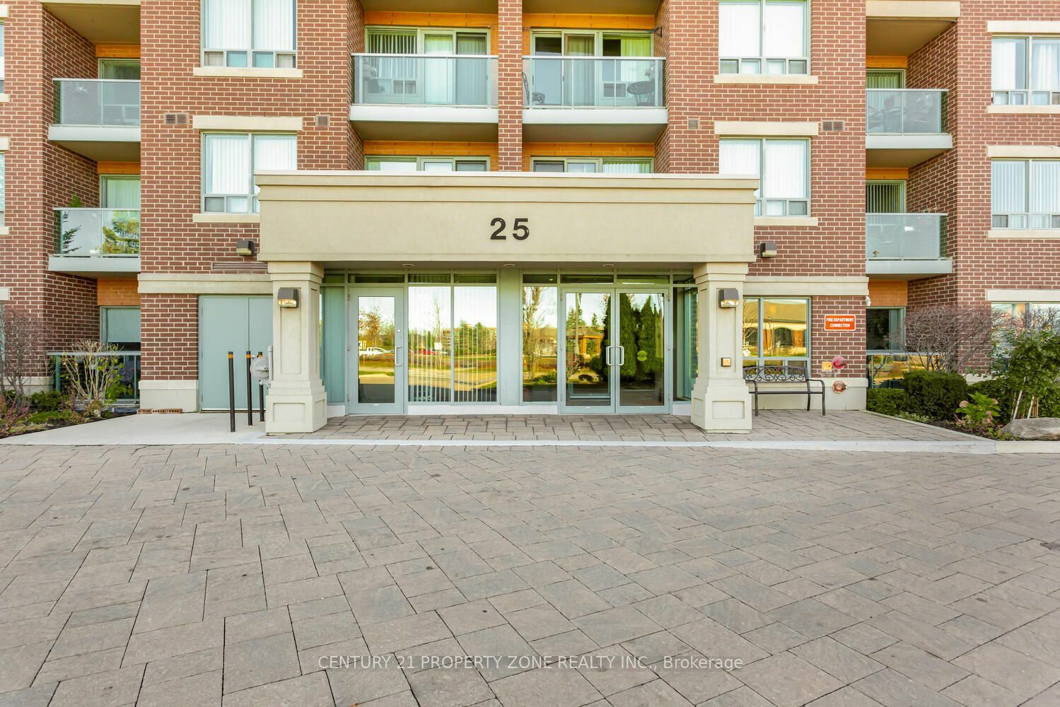 Property Photo:  25 Via Rosedale Way 204  ON L6R 3J5 