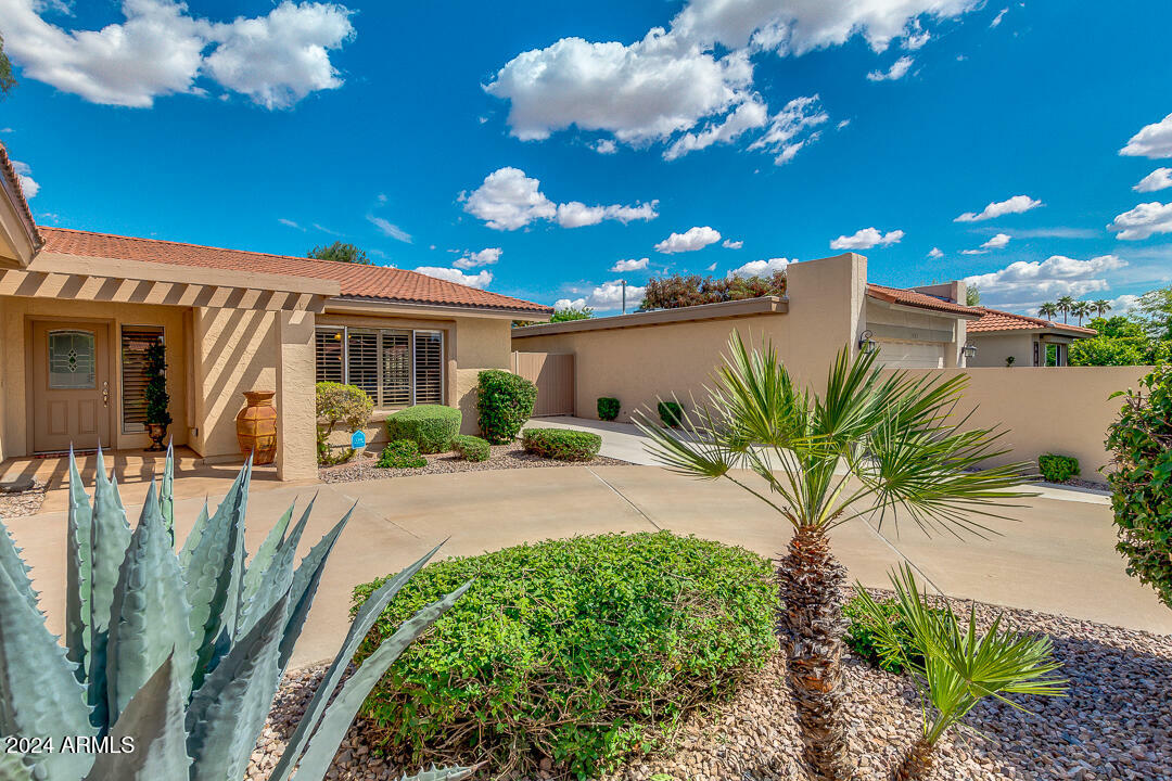 Property Photo:  7049 N Via De Paesia --  AZ 85258 