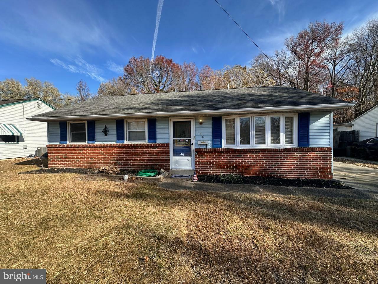 Property Photo:  156 Riggins Boulevard  NJ 08096 