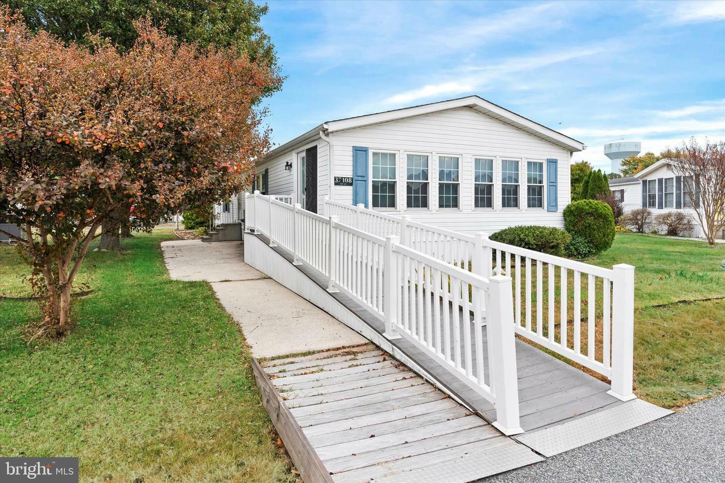 Property Photo: 37108 Sugar Hill Way DE 19975