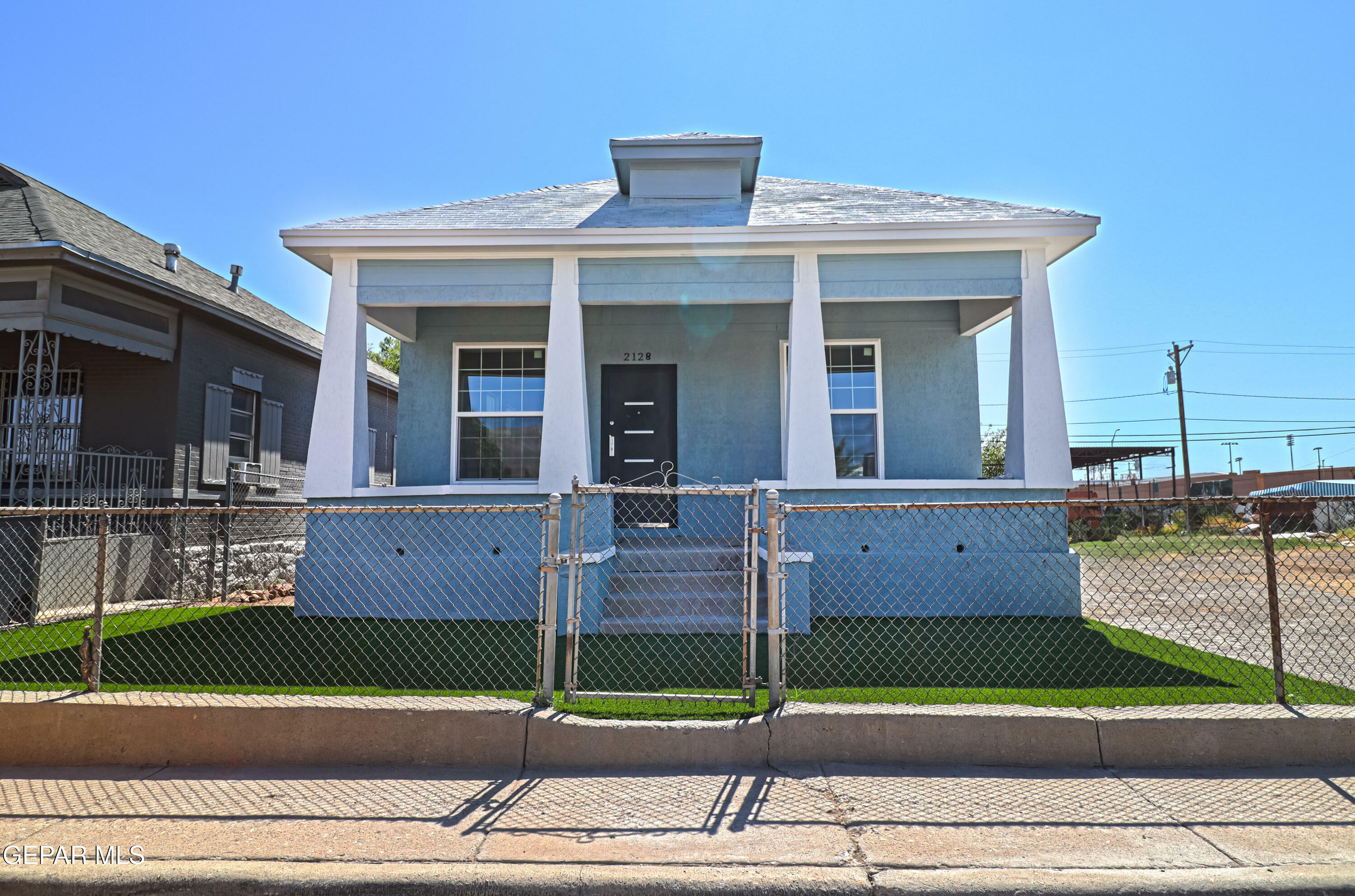 Property Photo:  2128 Cypress Avenue  TX 79905 