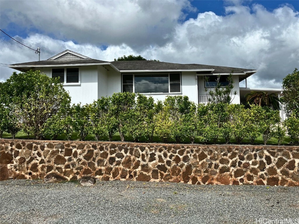 Property Photo:  784 Puu Kula Drive  HI 96782 