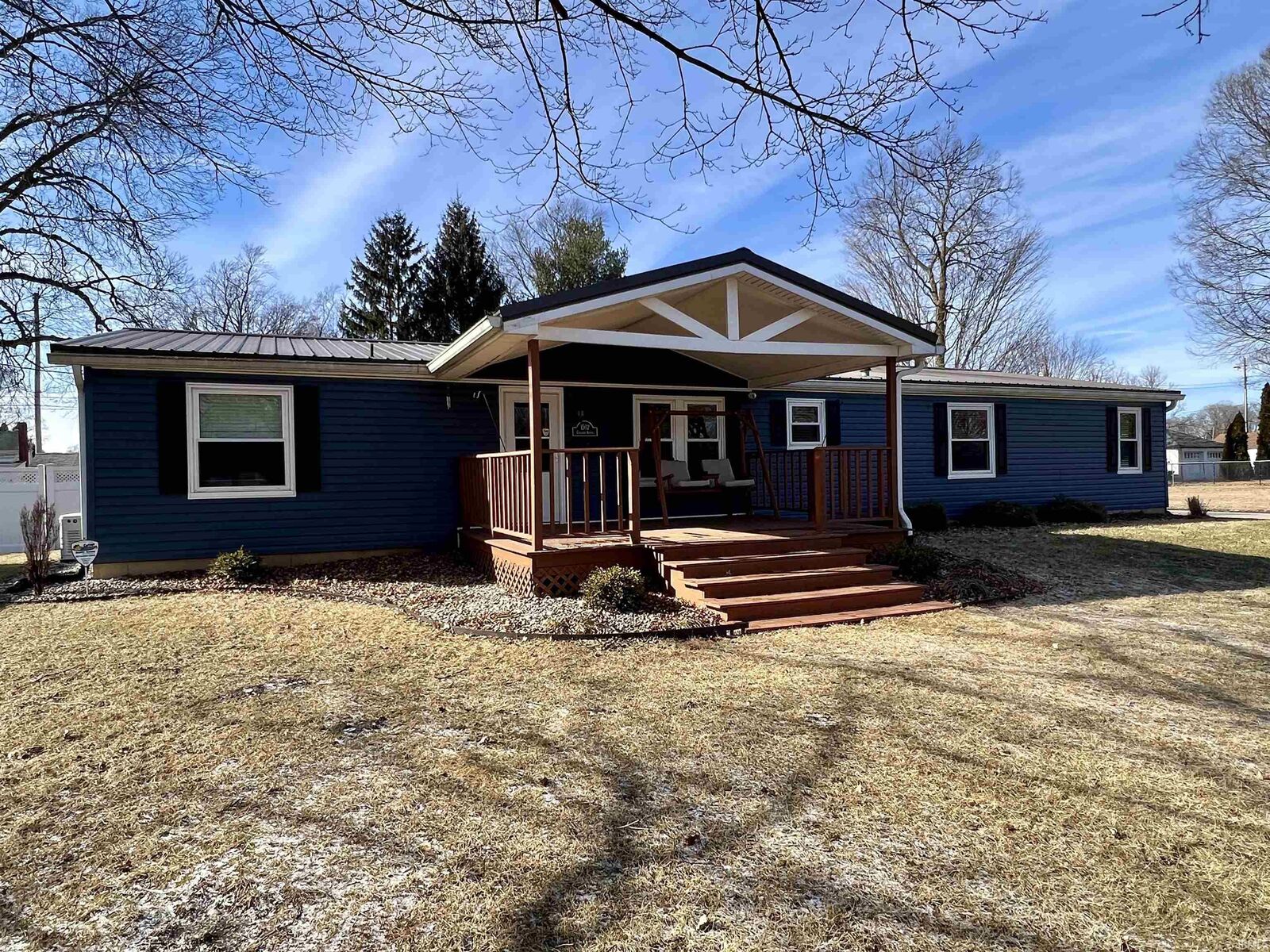 Property Photo: 1502 College Avenue IN 46975