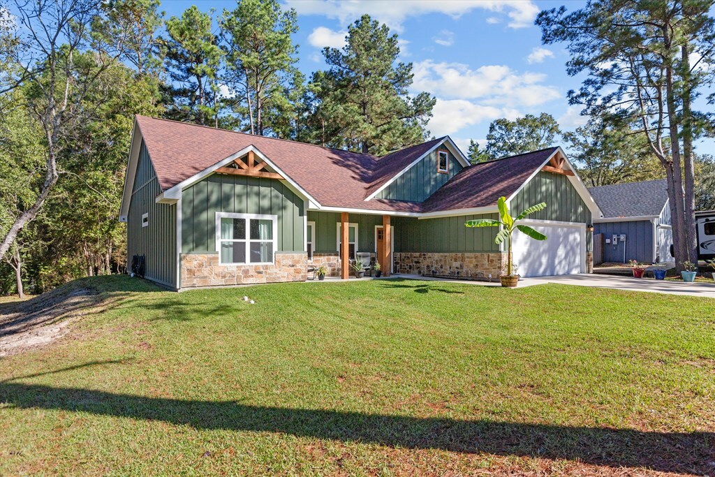 Property Photo:  701 Sandybrook  TX 75901 