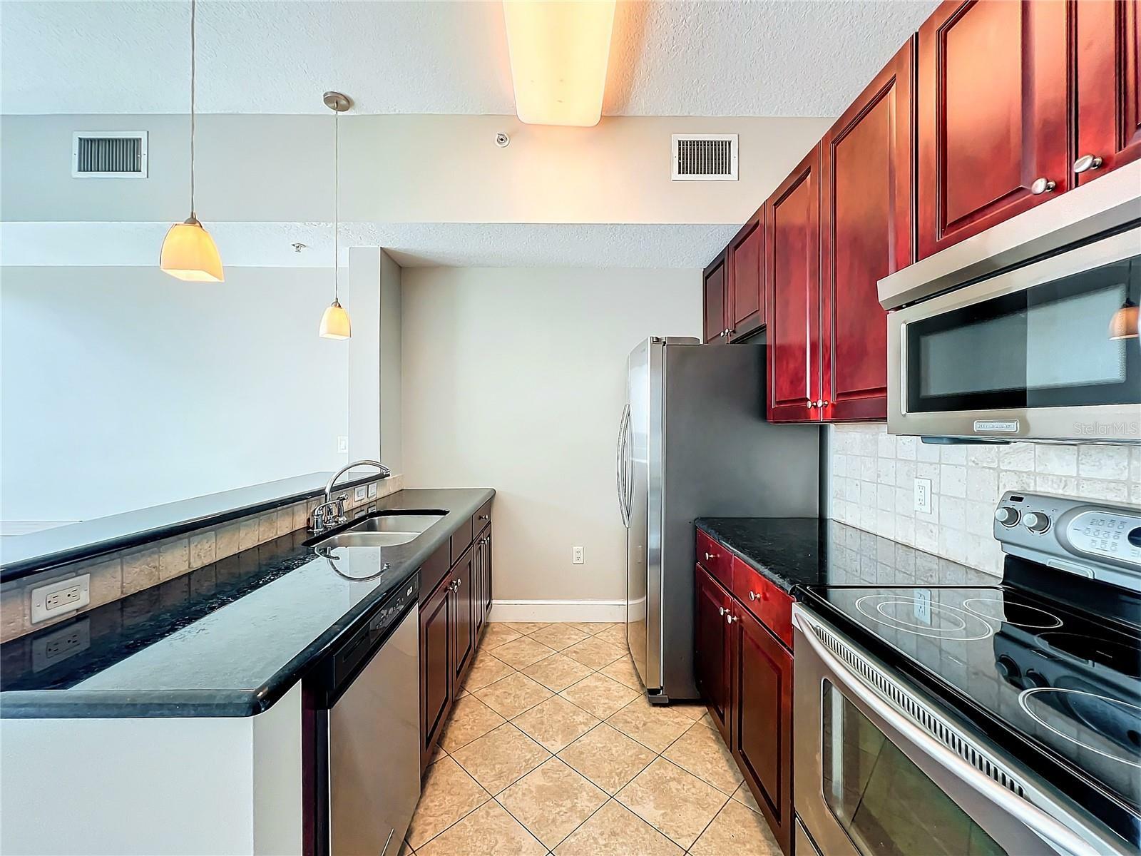 Property Photo:  101 S Eola Drive 1008  FL 32801 