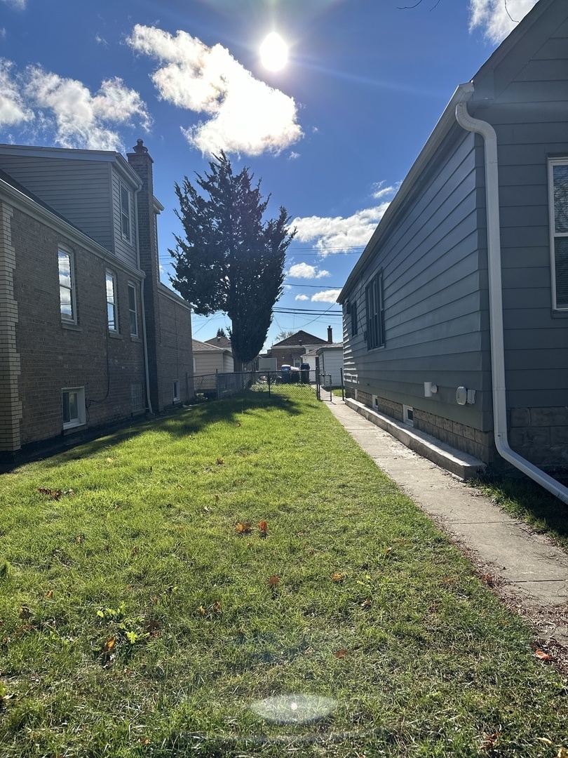 Property Photo:  3723 W 55th Street  IL 60632 