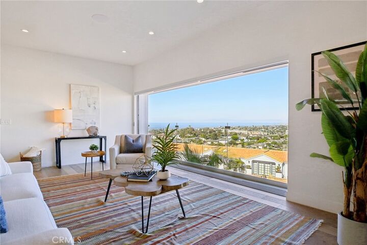 Property Photo: 436 Via El Chico CA 90277
