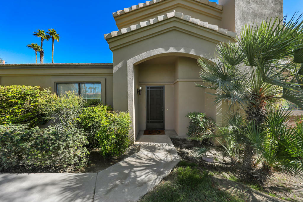 Property Photo:  38934 Lobelia Circle  CA 92211 