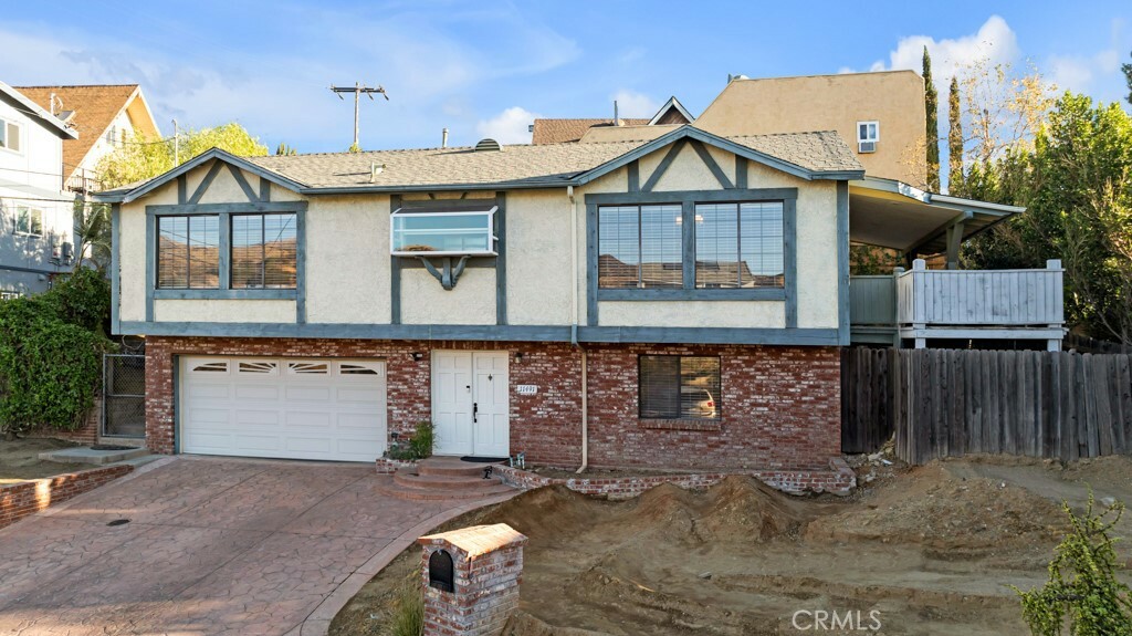 Property Photo:  11491 Aucas Drive  CA 91311 