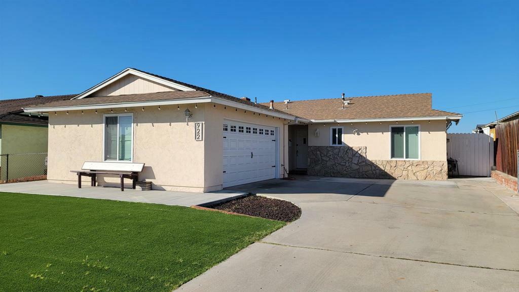 Property Photo:  922 Orchid Way  CA 92154 