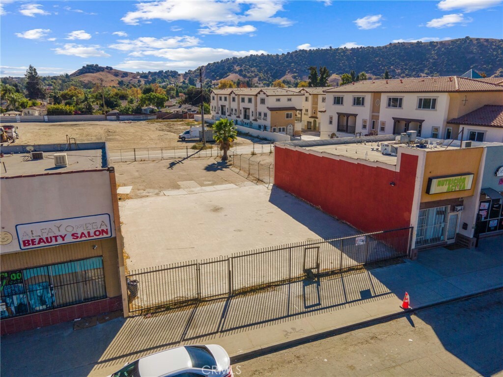 Property Photo:  1616 West Mission Boulevard (A)  CA 91766 