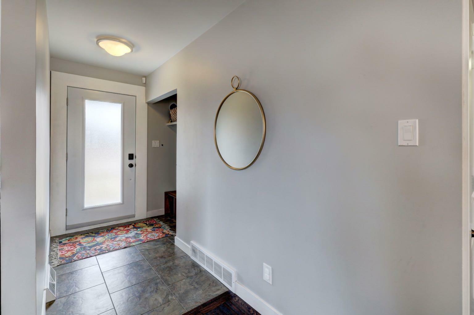 Property Photo:  1401 Riverside Drive E  AB T0J 0Y5 