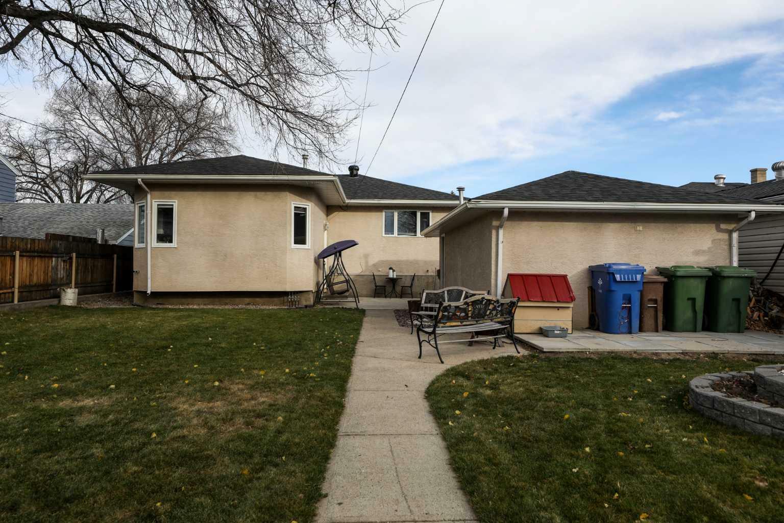 Property Photo:  4808 51 Avenue  AB T1G 1H1 