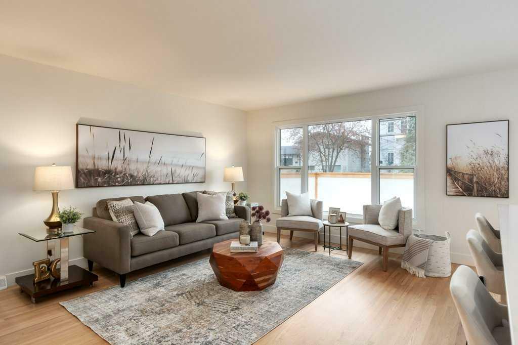 Property Photo:  4711 29 Avenue SW  AB T3E 0S8 