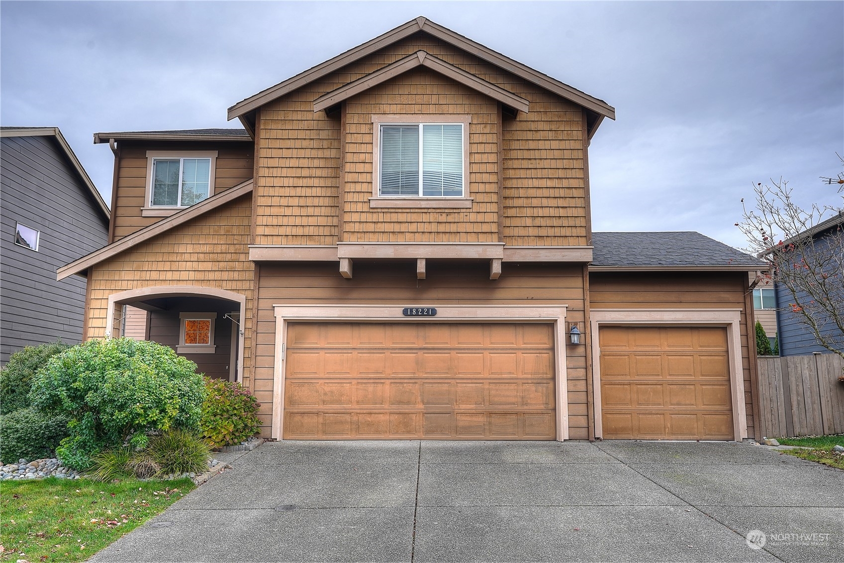 18221 71st Avenue E  Puyallup WA 98375 photo