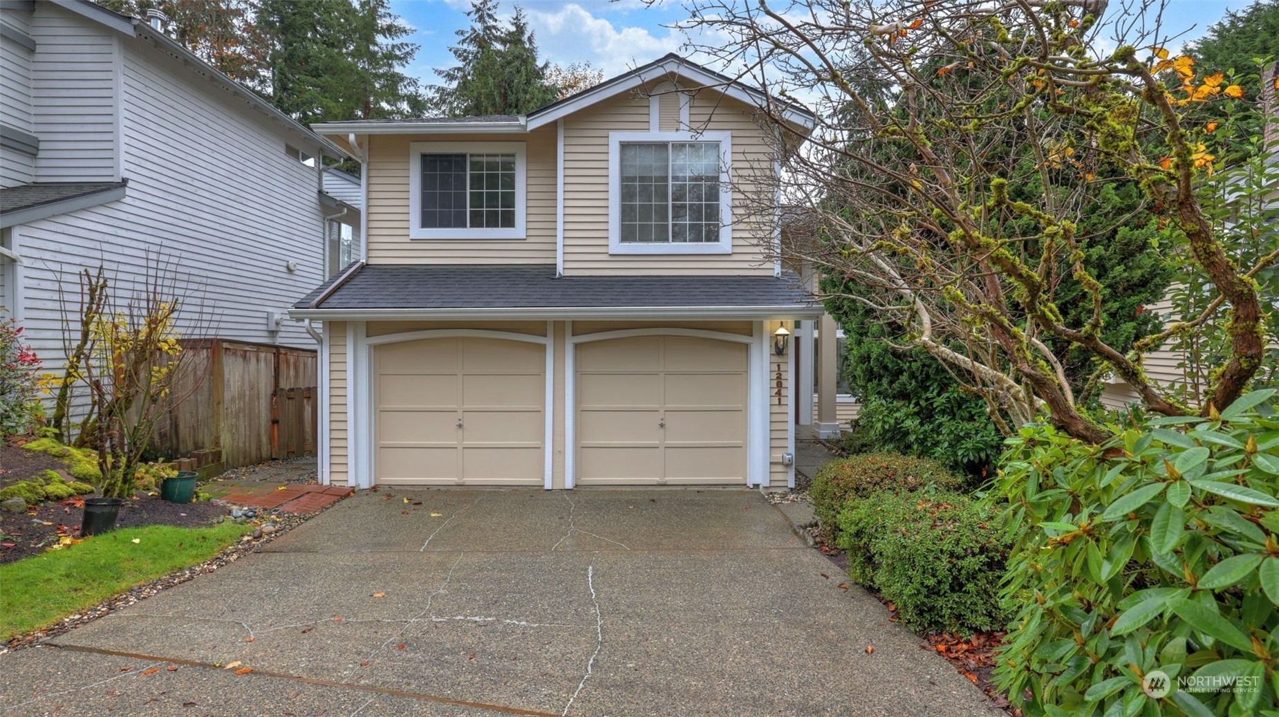 12641 104th Avenue NE  Kirkland WA 98034 photo