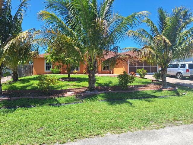 483 SW Lakota Avenue  Port Saint Lucie FL 34953 photo