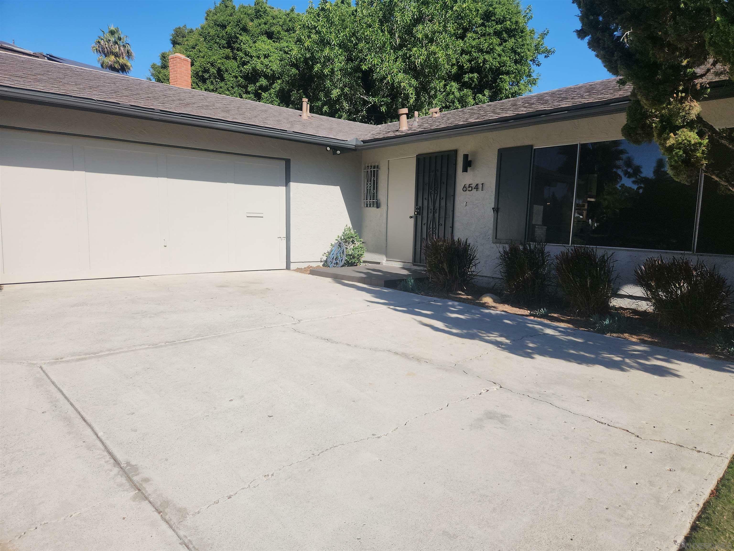 Property Photo:  6541 Green Gables Ave  CA 92119 