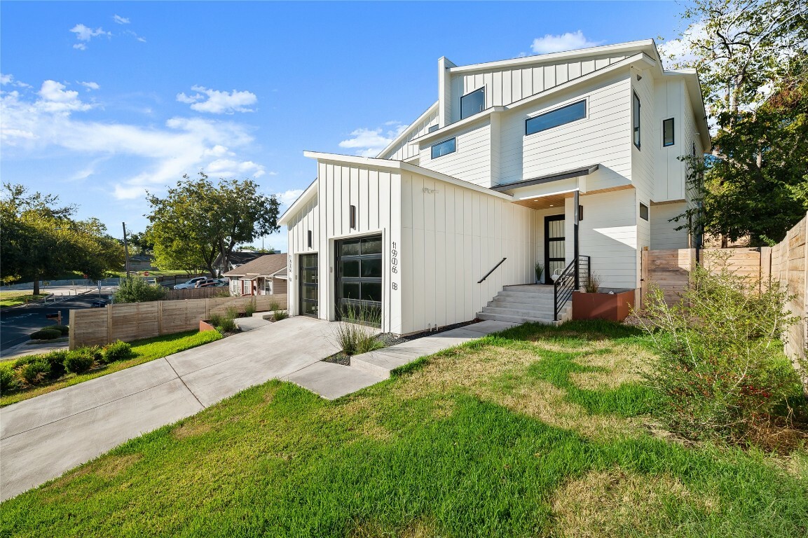 Property Photo:  1906 Pershing Drive B  TX 78723 