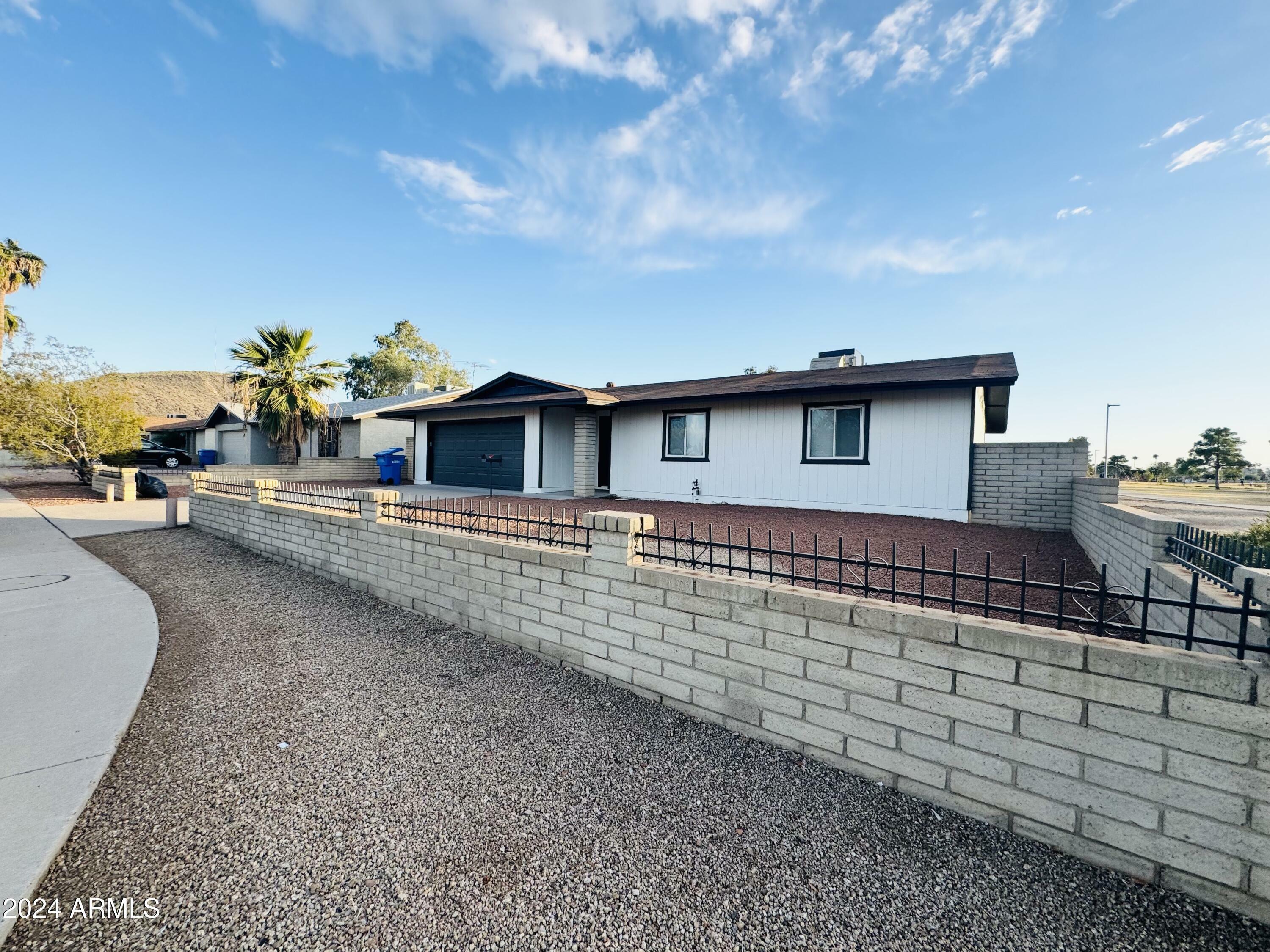 Property Photo:  2345 W Larkspur Drive  AZ 85029 