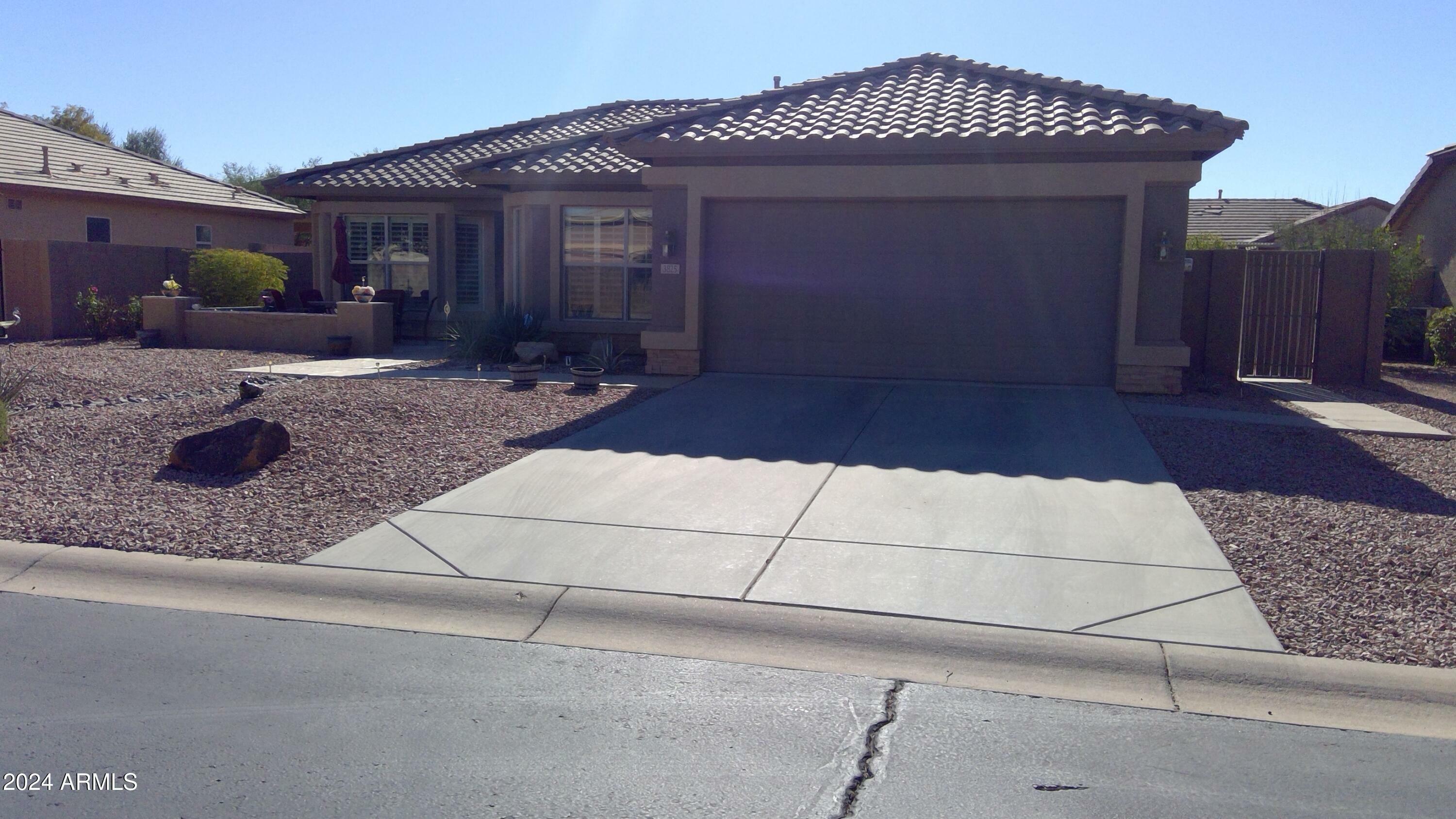 3825 E County Down Drive  Chandler AZ 85249 photo