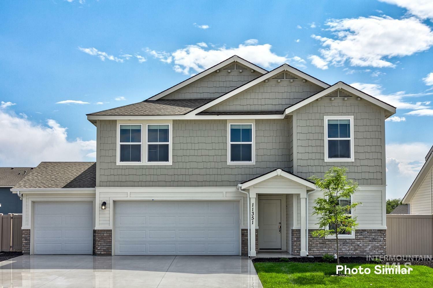 Property Photo: 281 Persian Ave ID 83644
